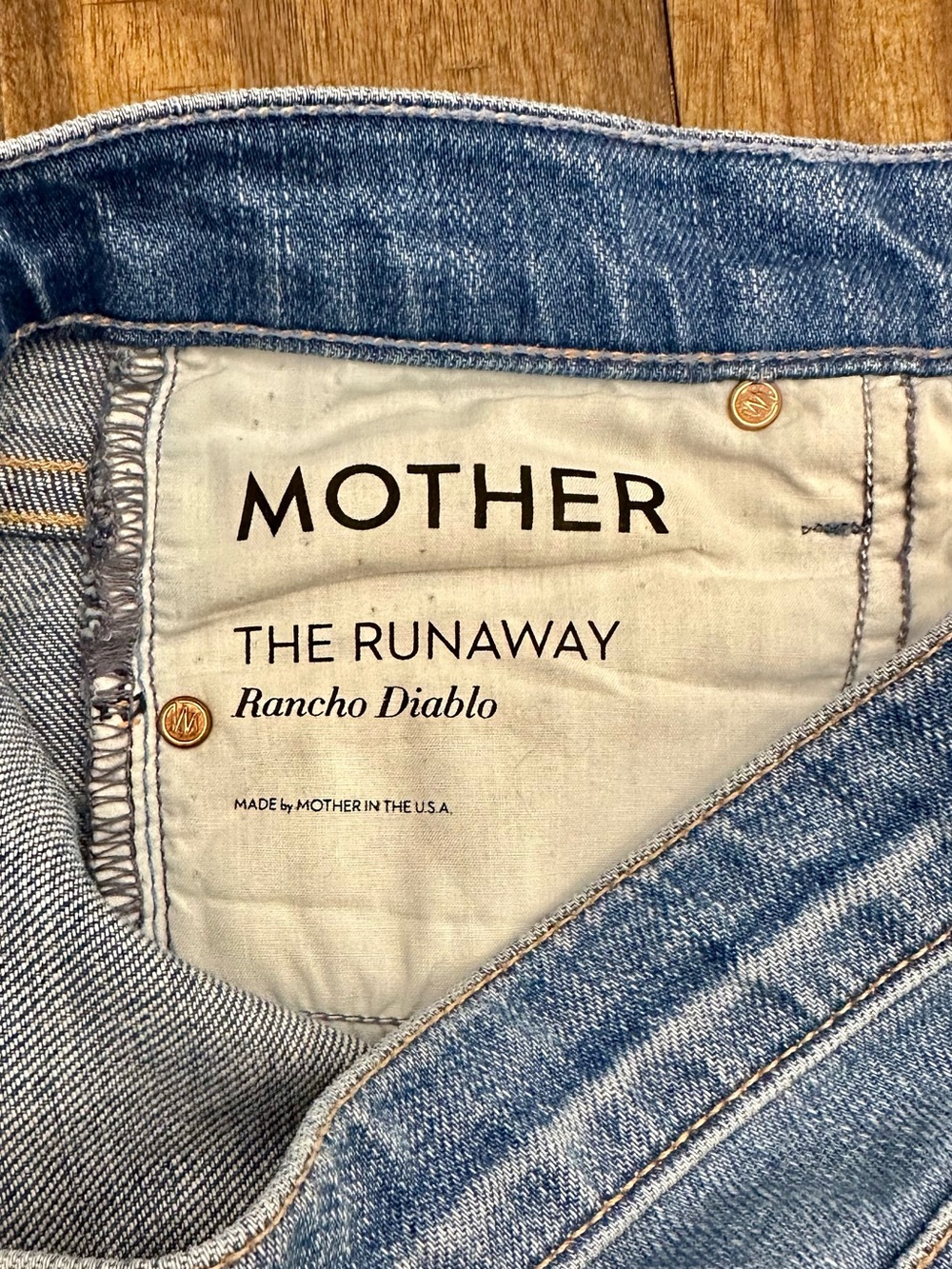 MOTHER Size 27 The Runaway Skinny Flair Jeans in Rancho Diablo Wash